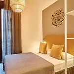 Urban District Apartments-Vintage Suites & Loft