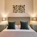 Urban District Apartments-Vintage Suites & Loft